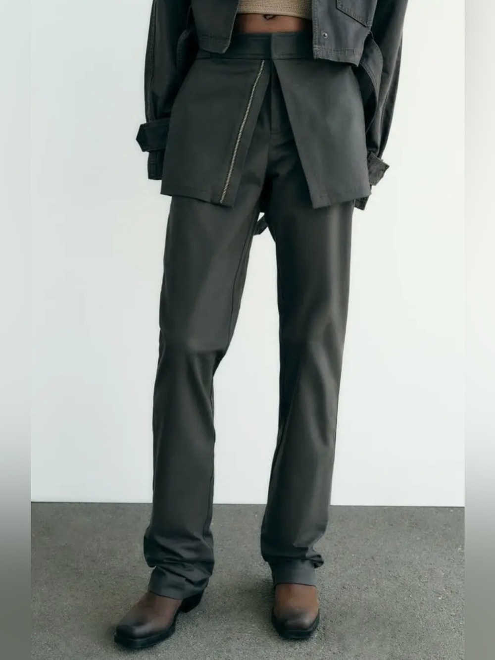 🇺🇸Firm Price🇺🇸Zara pants with skirts